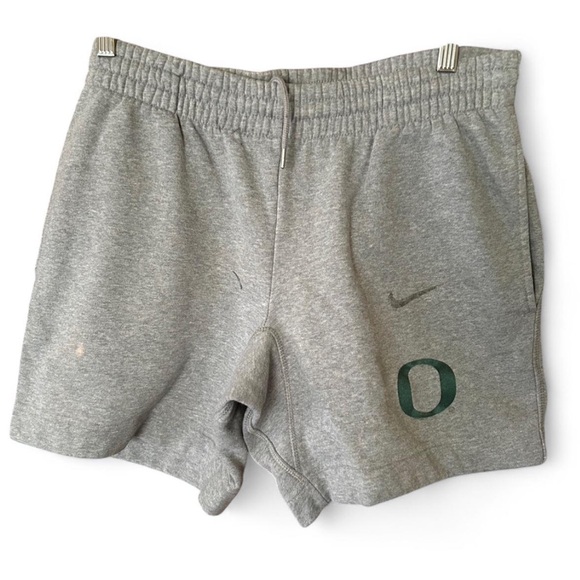 Nike Gray Athletic Shorts with Green Oregon 'O' - Picture 2 of 7
